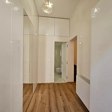 Relaxed Escape In The Old Town - App Sviti Tour As דירה *