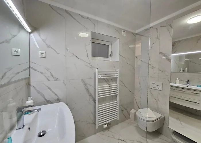 Relaxed Escape In The Old Town - App Sviti Tour As Apartamento Liubliana