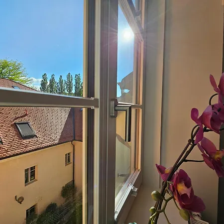 Apartment Relaxed Escape In The Old Town - App Sviti Tour As Laibach